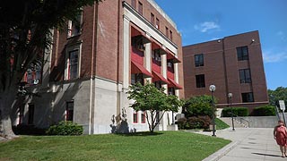 [photo, Wicomico County Courthouse, 101 North Division St., Salisbury, Maryland]